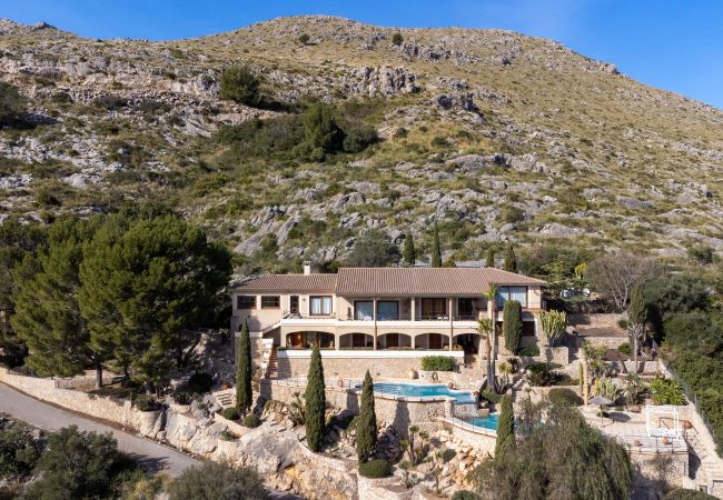 Chalet en Port de Pollença - Villa Ánforas en El Vilà