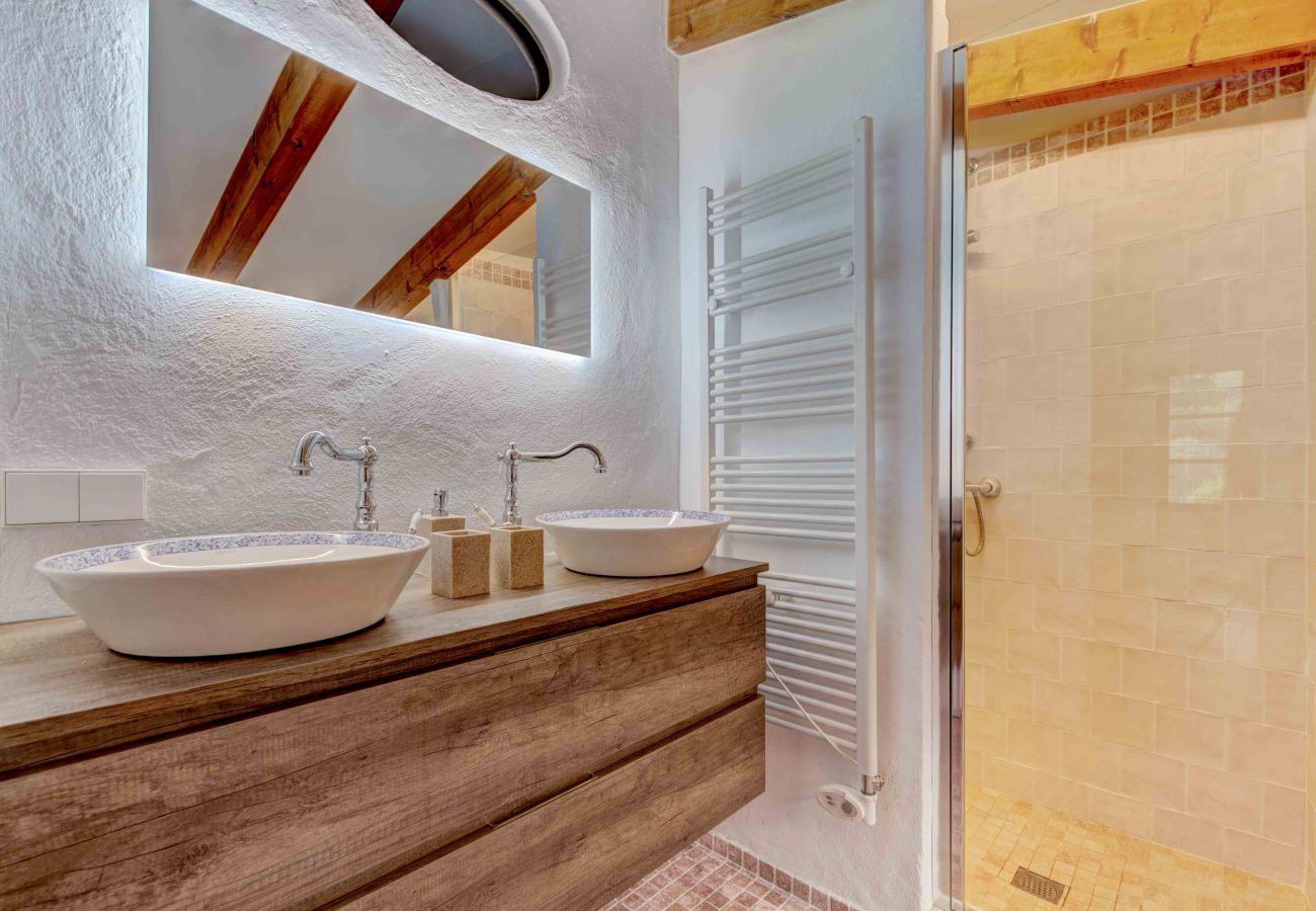 Casa rural en Pollensa - Finca reformada con piscina climatizada entre Pollensa y Puerto Pollensa