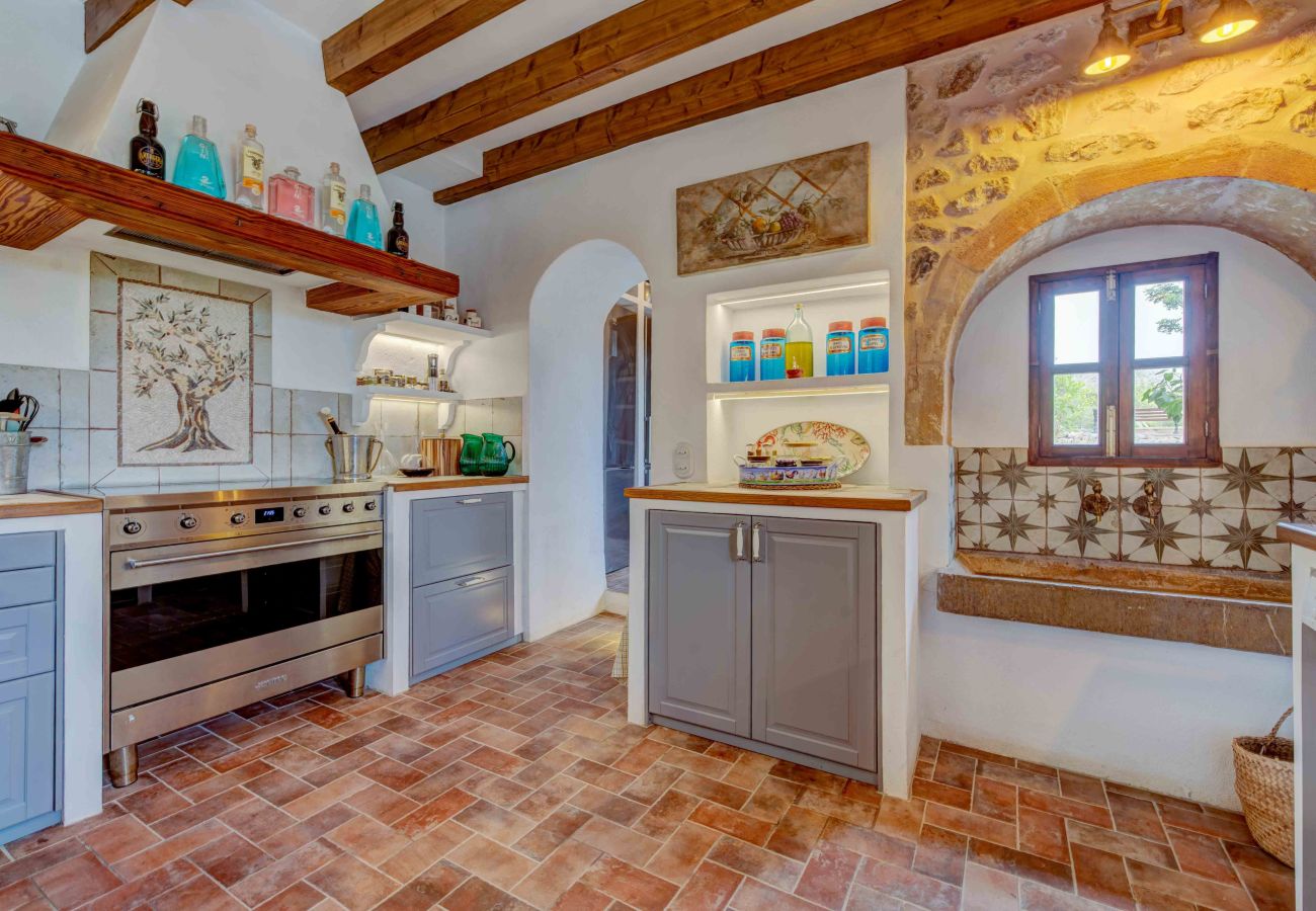 Casa rural en Pollensa - Finca reformada con piscina climatizada entre Pollensa y Puerto Pollensa