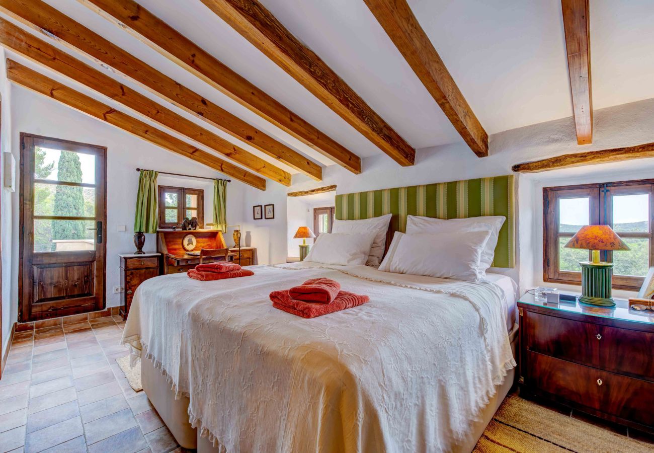 Casa rural en Pollensa - Finca reformada con piscina climatizada entre Pollensa y Puerto Pollensa