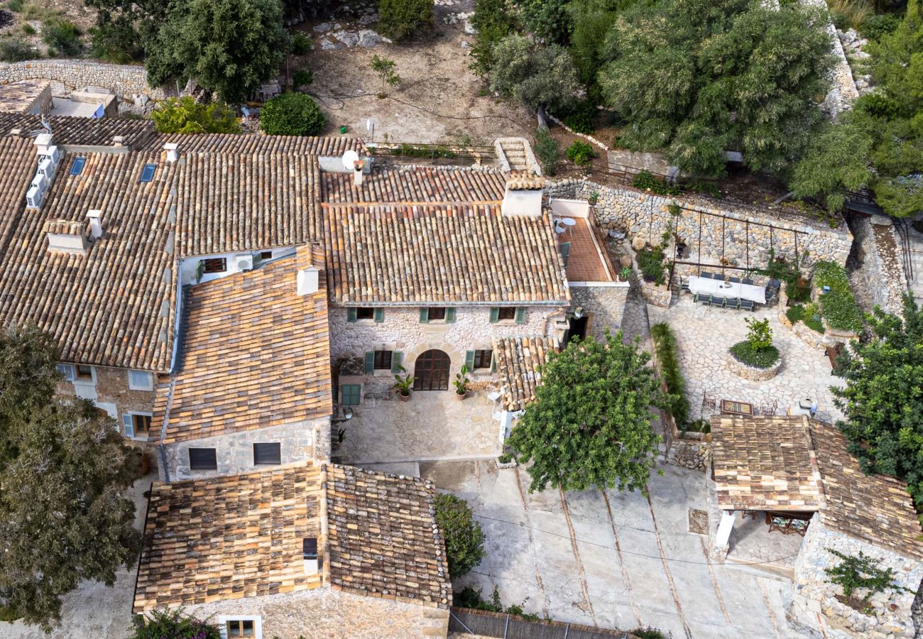 Casa rural en Pollensa - Finca reformada con piscina climatizada entre Pollensa y Puerto Pollensa