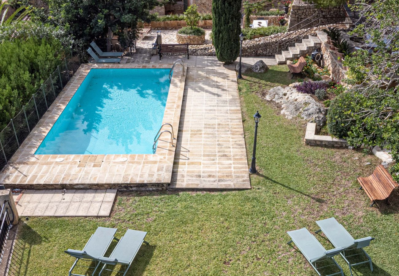 Casa rural en Pollensa - Finca reformada con piscina climatizada entre Pollensa y Puerto Pollensa