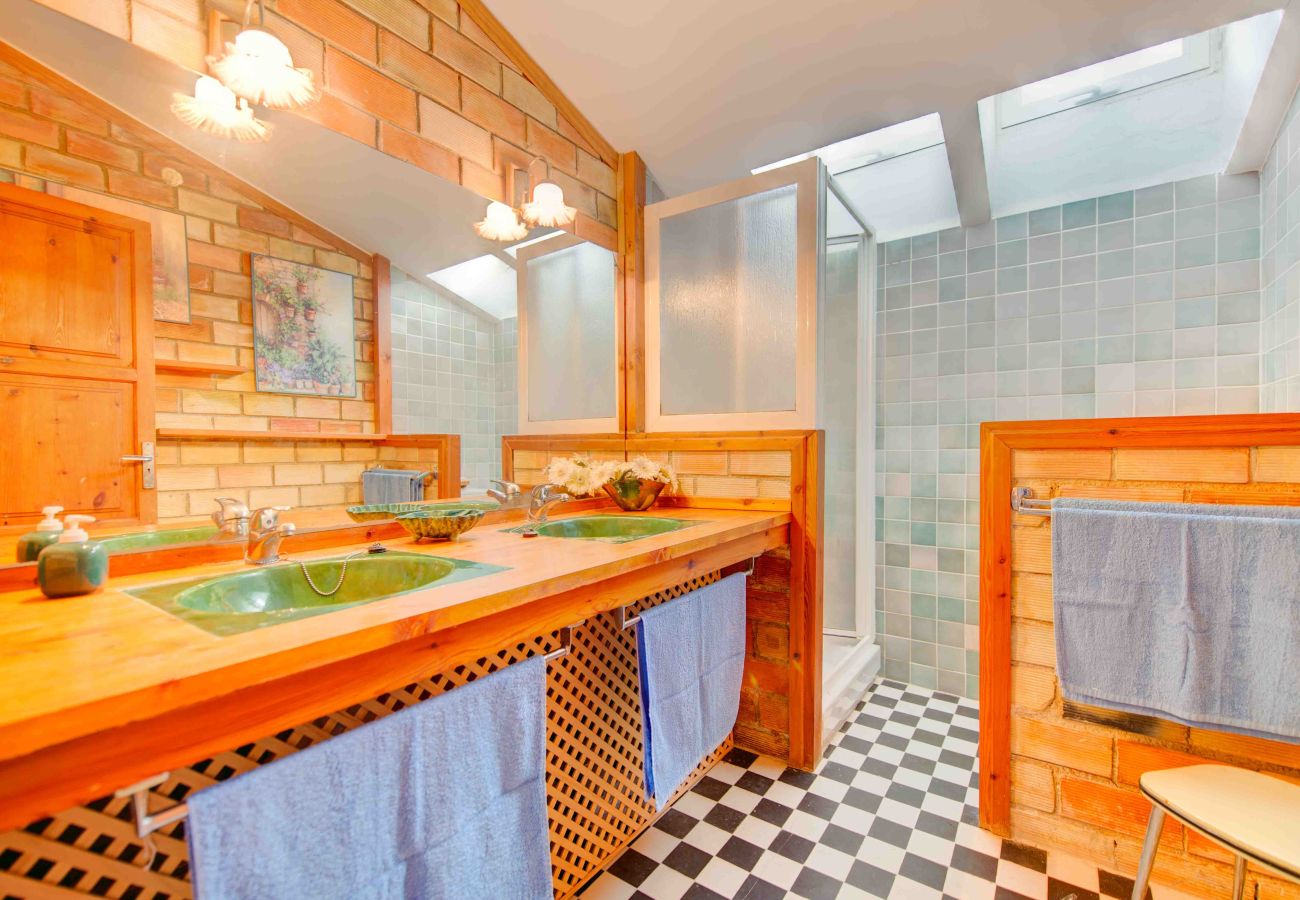 Villa en Port de Pollença - Preciosa finca rústica cerca de Pollensa