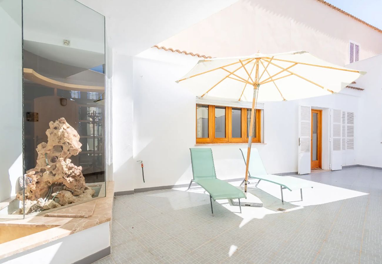 Chalet en Santa Margarida - Lujosa villa tradicional mallorquina de 4 dormitorios