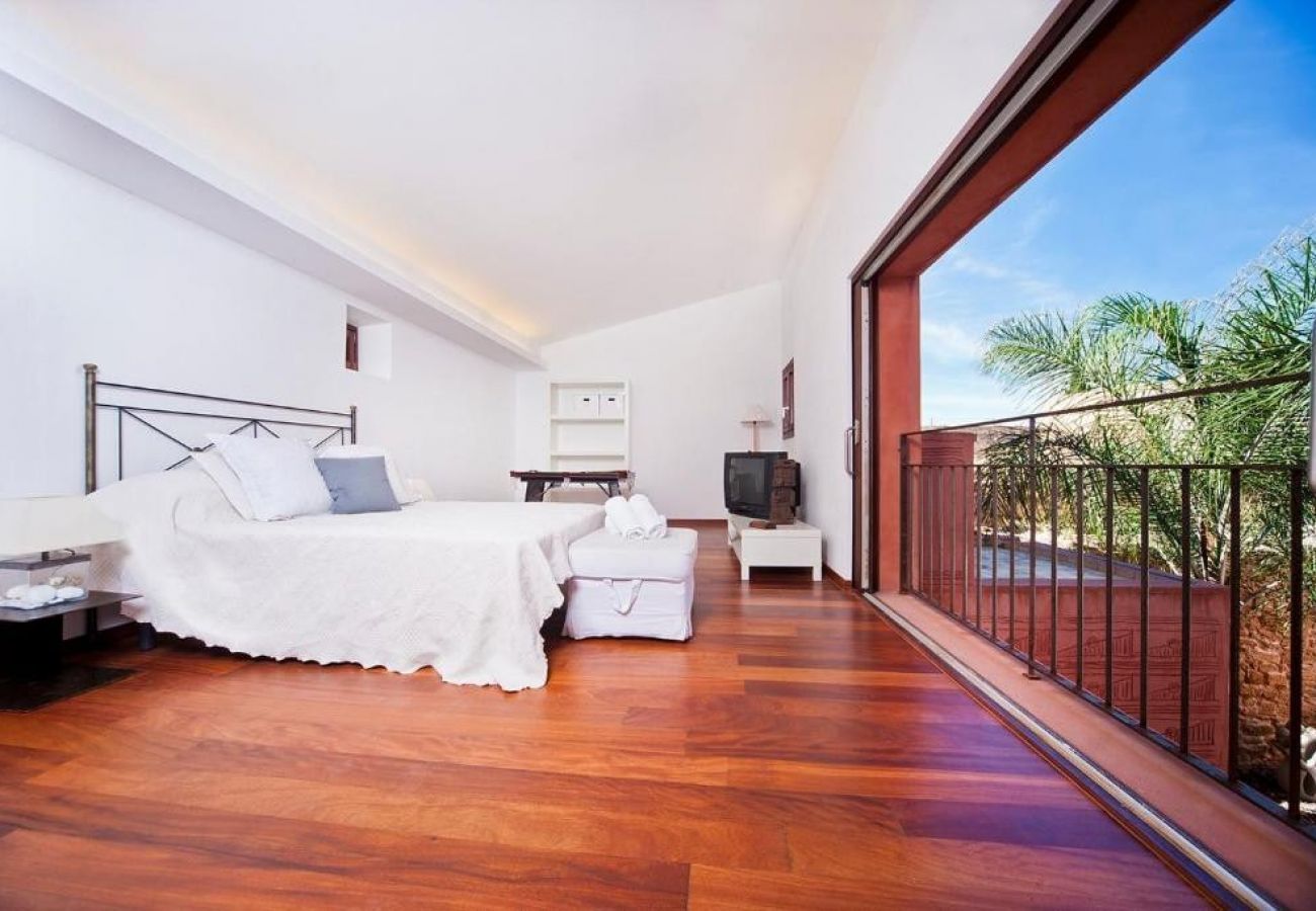 Ferienhaus in Alcudia - Fantastisches Stadthaus mit Swimmingpool