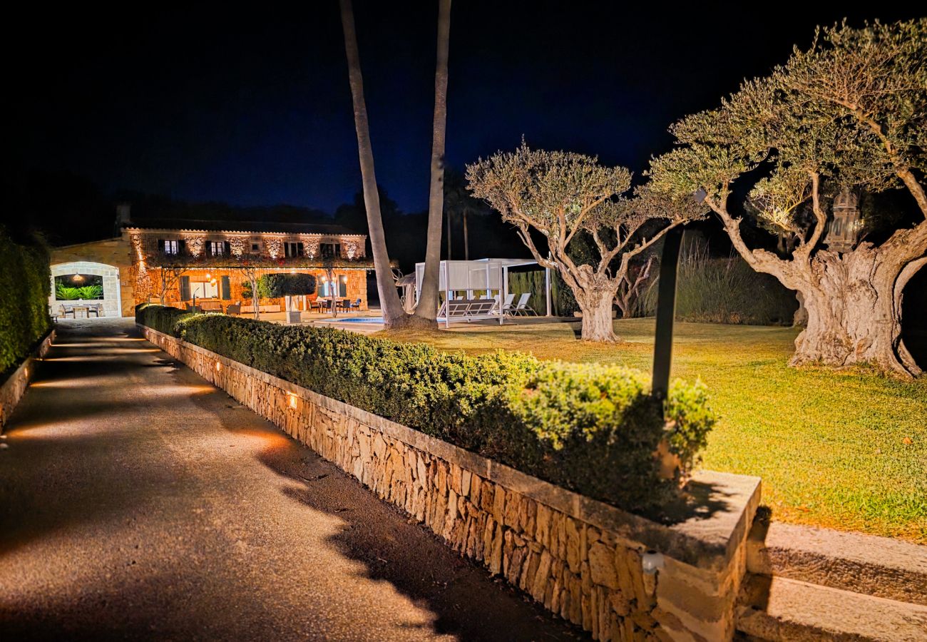 Villa in Santa Margarida - Große Villa zum Genießen und Ausruhen