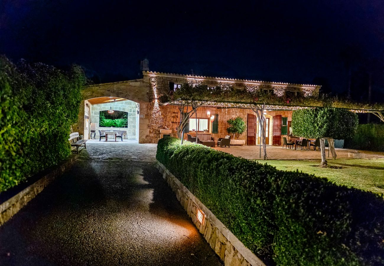 Villa in Santa Margarida - Große Villa zum Genießen und Ausruhen