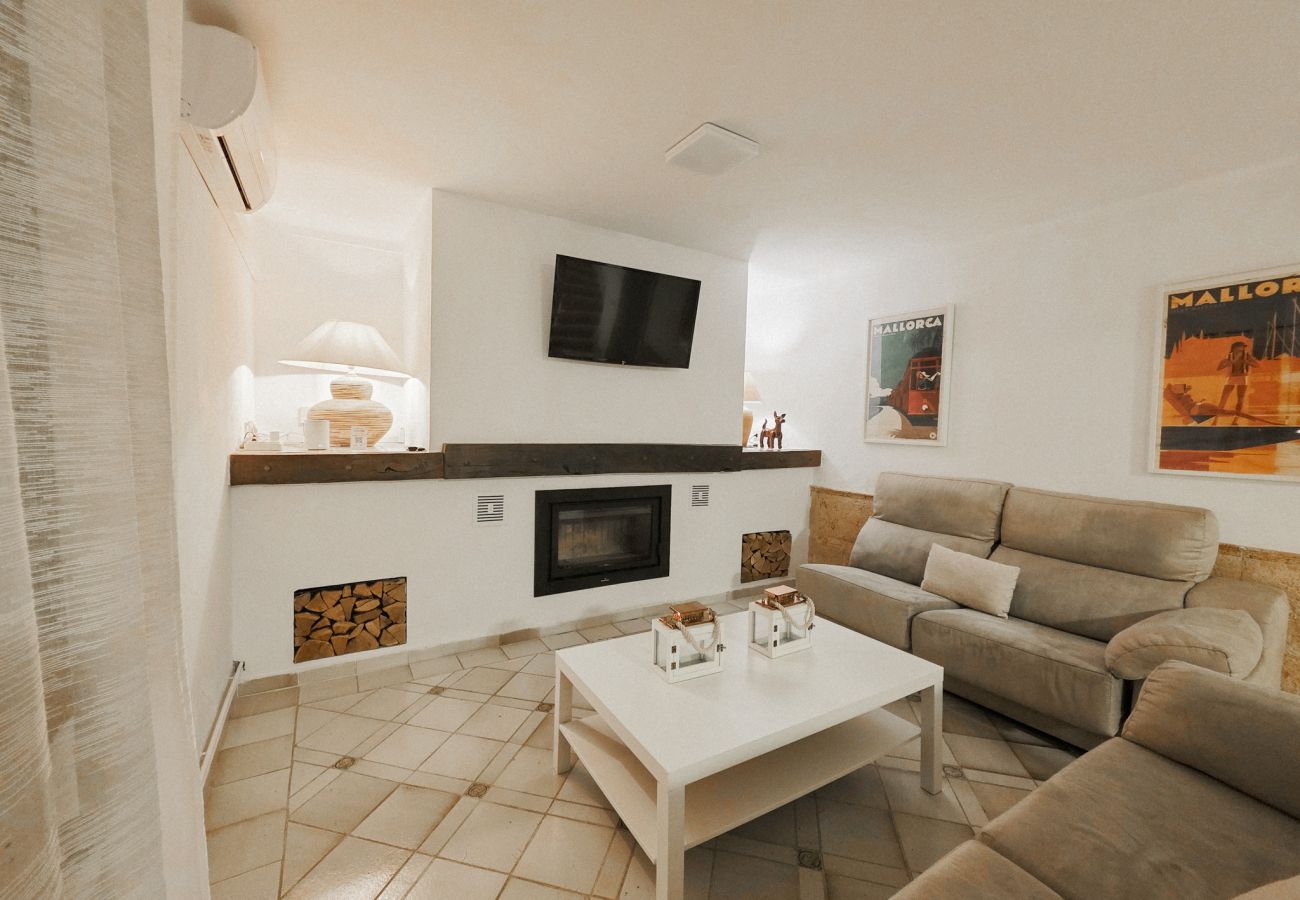 Villa in Santa Margarida - Große Villa zum Genießen und Ausruhen