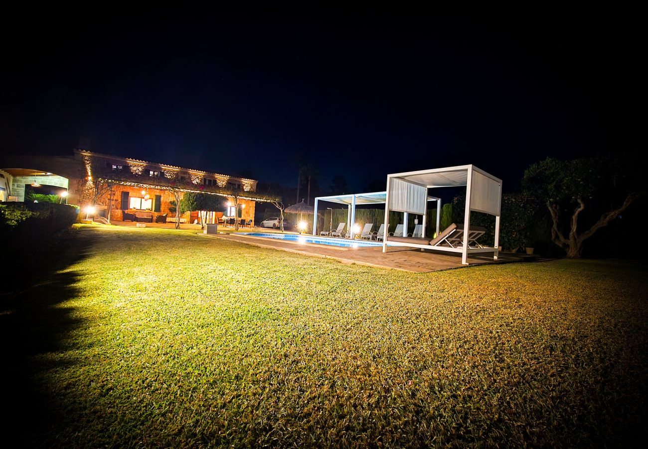 Villa in Santa Margarida - Große Villa zum Genießen und Ausruhen