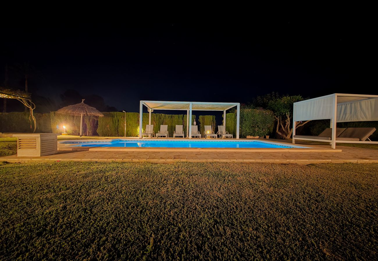 Villa in Santa Margarida - Große Villa zum Genießen und Ausruhen
