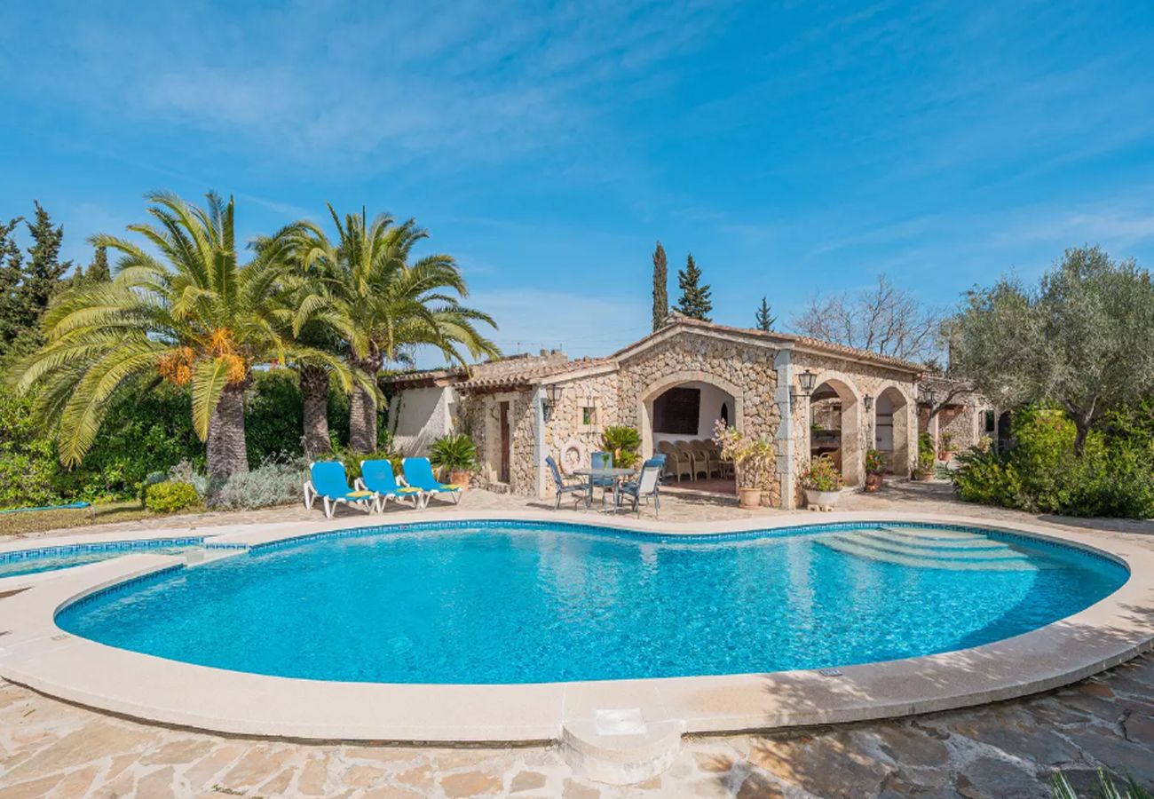 Finca in Pollensa / Pollença - Villa in Pollensa zum Genießen