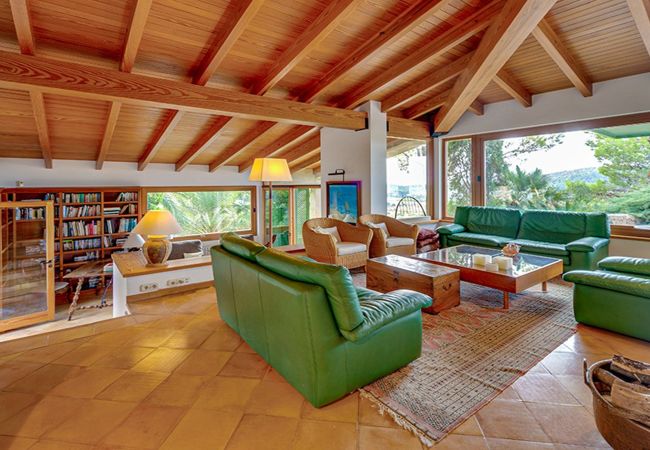 Chalet in Port de Pollença - Exklusive Luxusvilla mit Meerblick Chalet in Port de Pollença - Exklusive Luxusvilla mit Meerblick