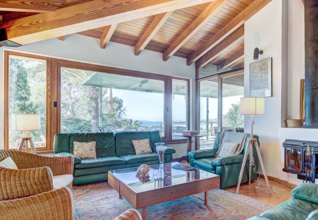 Chalet in Port de Pollença - Exklusive Luxusvilla mit Meerblick Chalet in Port de Pollença - Exklusive Luxusvilla mit Meerblick