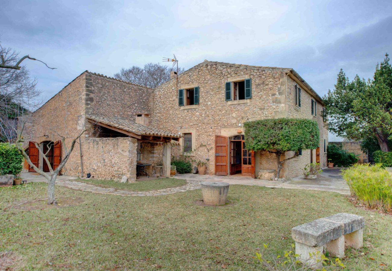 Villa in Port de Pollença - Wunderschönes, rustikales Anwesen in der Nähe von Pollensa