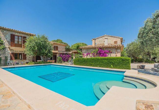 Villa in Pollensa - Villa de Lujo para disfrutar en familia  Villa in Pollensa - Villa de Lujo para disfrutar en familia