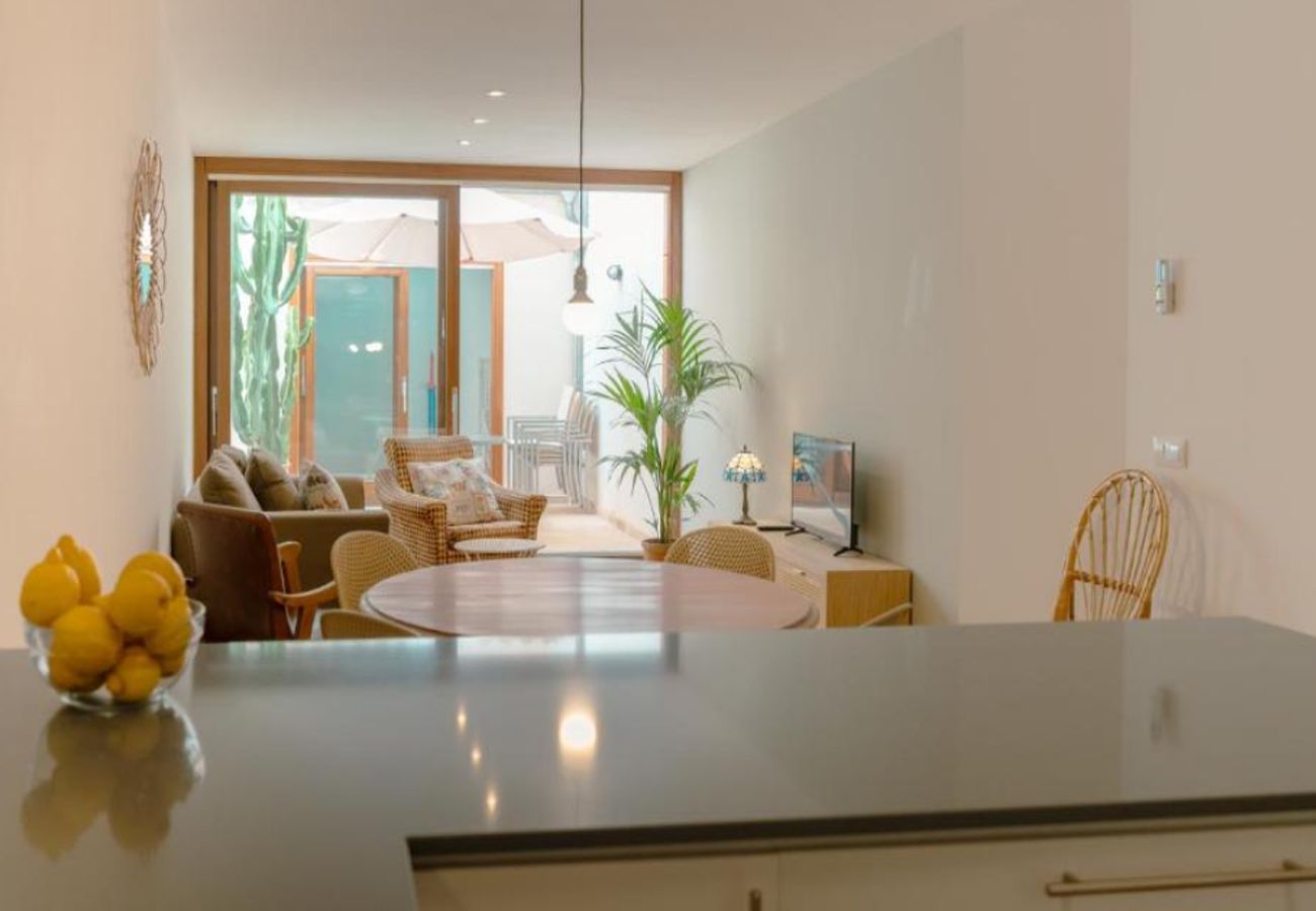 Apartment in Muro - Pisos en ciudad de Muro , confortables y modernos 