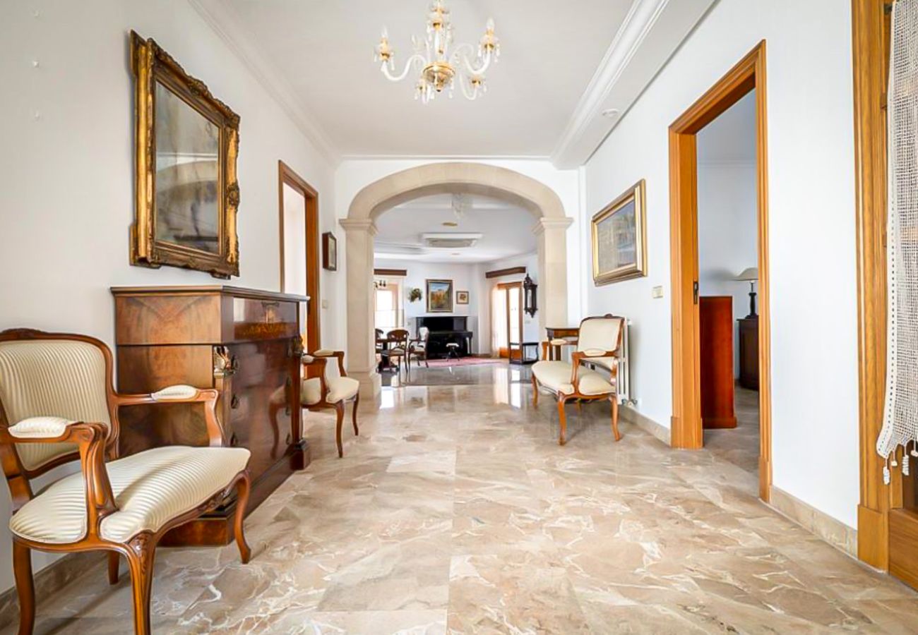 Chalet in Santa Margarida - Lujosa villa tradicional mallorquina de 4 dormitorios